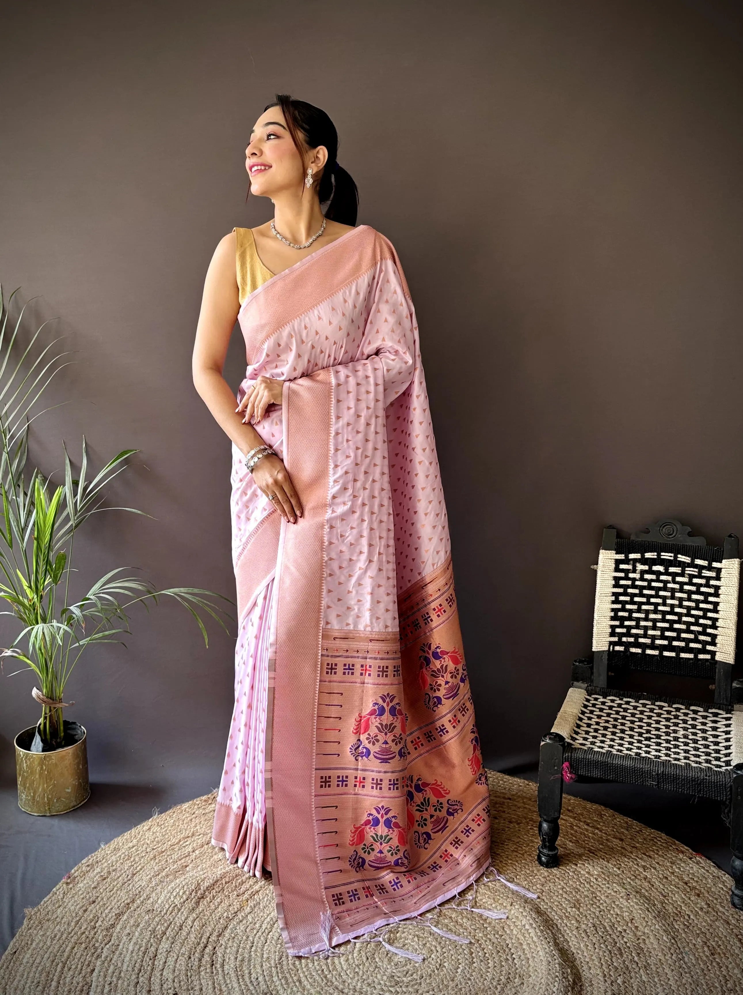 Pure Paithani Saree with Copper Zari & Designer Pallu – Soft Weave (Light Pink)